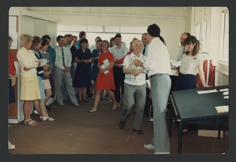 Presenting gifts, performance, catwalk and miscellaneous