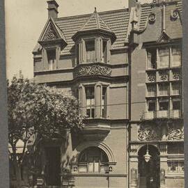 [The premises of] Dr. Barrett, Collins Street