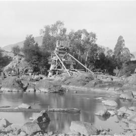 Construction of Thornton Bridge, Goulburn River