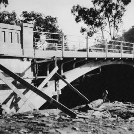 Diamond Creek Bridge (Hurstbridge Bridge).