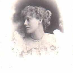 Leila Christina Armytage.