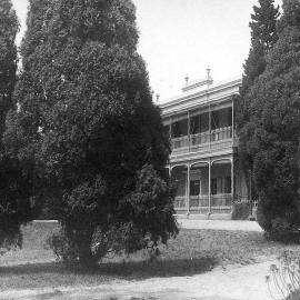 "Como" Toorak Rd, South Yarra.