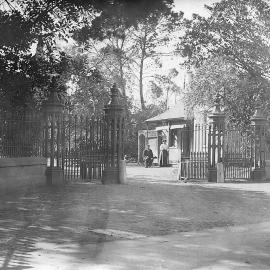 "Como" Toorak Rd, South Yarra.