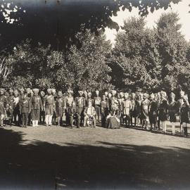 Members of the Indian Army at Rippon Lea