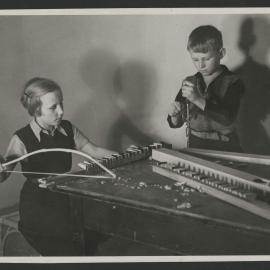 Prints and slides - Prints from Berlin 1932/33-1939