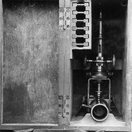 Konimeter With Microscope Attachment And Case