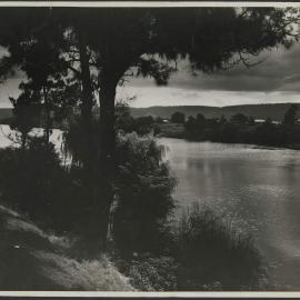 Twilight on the Nepean River