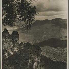 The Jamieson Valley, from the Echo Point Lookout near Katoomba, Blue Mountains