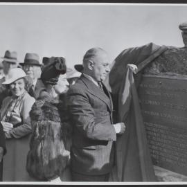 W L de Nos Kowski Consul General for Poland unveils the Century Memorial to Count Strzelecki on Mount Kosciuszko