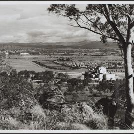 A view from Mt Ainslie of the Australian war memorial, Canberra, ACT