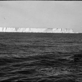 Tabular iceberg