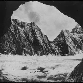 The rocky ramparts of Elephant Island