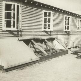 Corrogated iron classroom at Mildura branch, University of Melbourne, 1947-1949.