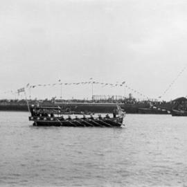 London: Royal Pageant, Admiral's Barge