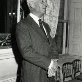 Reunion of The University of Melbourne Graduates, London, 25 July 1983.