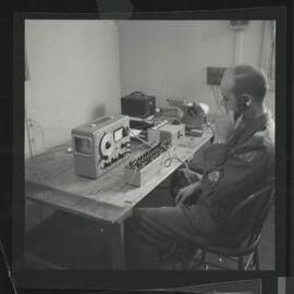 Operating equipment, University of Melbourne Department of Psychology, 'Tin Hut' laboratory, Tin Alley