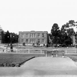 School of Chemistry construction site as seen from the Law School, University of Melbourne.