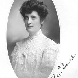 Lillian McLunes (or McInnes)