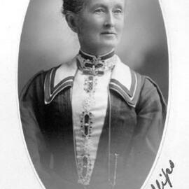 Helen Phillips
