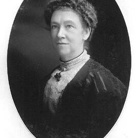 Mrs Wood