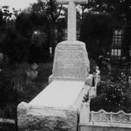 Grave and headstone of three members of the Forster family, in Melbourne General Cemetery.
