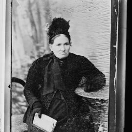 Portrait of an unidentified elderly woman.