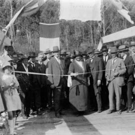 A bridge opening ceremony near Benalla.