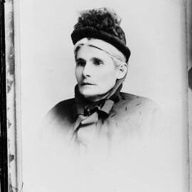 Portrait of an unidentified woman in a black hat.