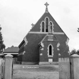 External view of the Roman Catholic Church in Euroa.