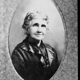 Portrait of an unidentified elderly woman.