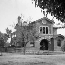The Post and Telegraph Office in Euroa.