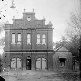 Front view of the Benalla Fire Station building.