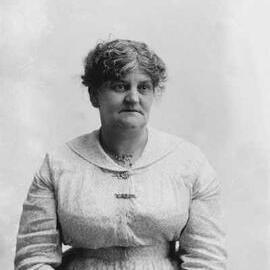 Studio half-length portrait of a woman, possibly Mrs. Pascoe.