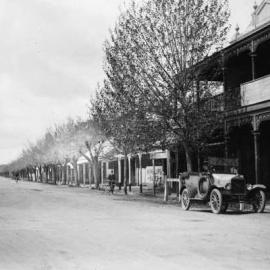 Street scene in central Benalla.
