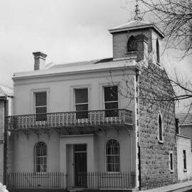 A dwelling in Drummond  Street, Carlton, Victoria, known as "The Weather House" and "Cinnabar".