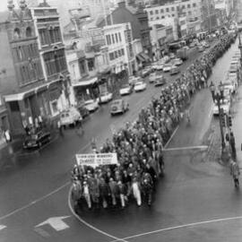 Fluor-Utah workers demonstrating in Lonsdale Street, Melbourne.