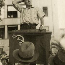 A speaker at a Communist Party of Australia street meeting in Sydney, NSW, in the early 1940s.