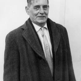 Portrait of an unidentified Australian wharf labourer.