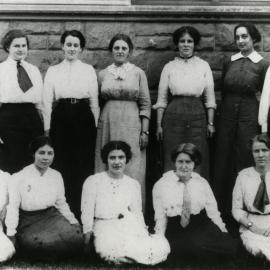 Women biology students, University of Melbourne.