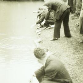 Yabby fishing contest, University of Melbourne, August 1935.