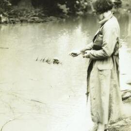 Yabby fishing contest, University of Melbourne, August 1935.