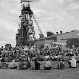 "Circle of Life" at the Roxby Downs uranium mine protest, August 1983.