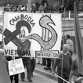 May Day march in Melbounre 1975 with banners.