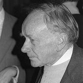 Ralph Gibson, Victorian Secretary of the Communist Party of Australia at Congress for International Co-operation and Disarmament dinner.