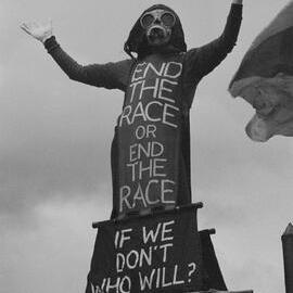 Benny Zable at Peace Picnic in Darebin Parklands, 1986.