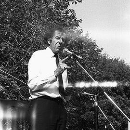 Don Chipp at Palm Sunday rally, April 1984.