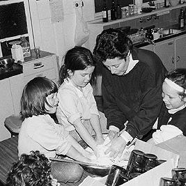 People for Nuclear Disarmament (PND) wine bottling at Camp Eureka, 8th October 1989.