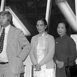 John Halfpenny introduces speakers at a meeting at the Australian Metal Worker's Union building.