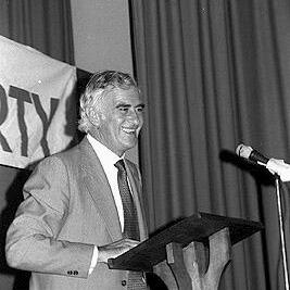 Bill Sneddon at his Liberal Party leadership rally