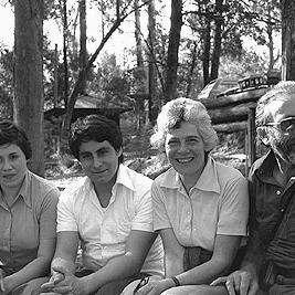 Congress for International Co-operation and Disarmament picnic given to welcome refugees from Chile. Rosa, Andreas (Chile), Ruth Berman and Jack Sennett